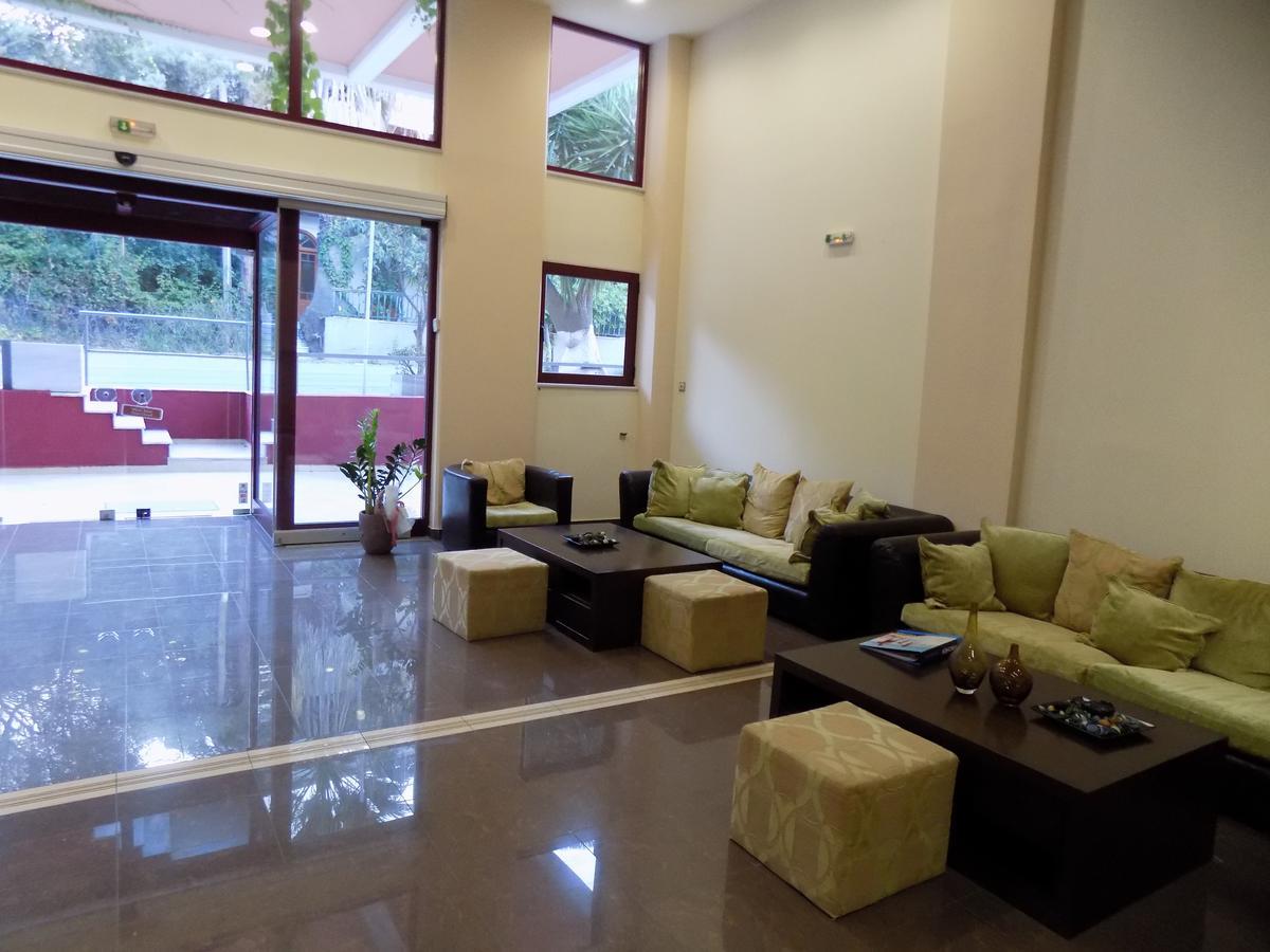 Lefkas Blue Hotel Nikiana Bagian luar foto